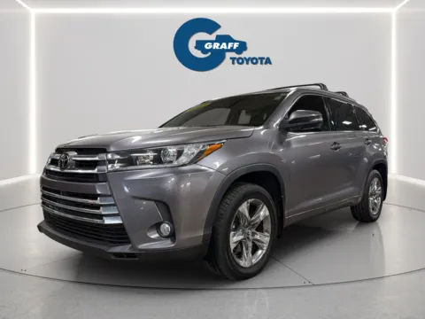 Photos of 2017 Toyota Highlander Limited Platinum for sale in Burns Harbor, IN at Graff Toyota