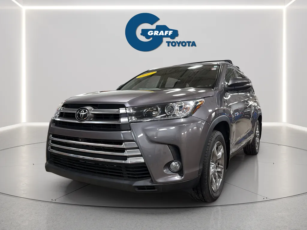 Gray 2017 Toyota Highlander Limited Platinum for sale in Burns Harbor, IN