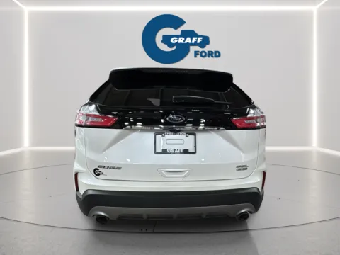More photos of 2019 Ford Edge SEL at Graff Toyota, IN