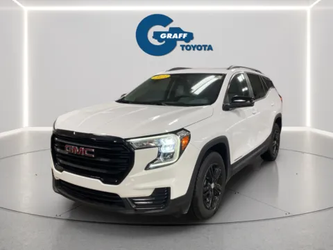 White 2023 GMC Terrain SLE for sale in Burns Harbor, IN