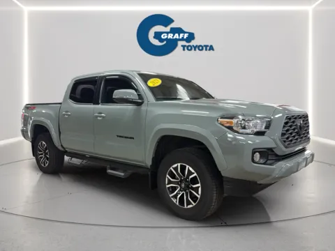 More photos of 2023 Toyota Tacoma TRD Sport at Graff Toyota, IN