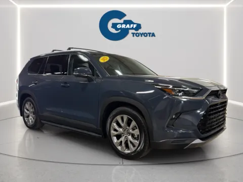 More photos of 2025 Toyota Grand Highlander Limited at Graff Toyota, IN