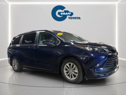 More photos of 2024 Toyota Sienna LE at Graff Toyota, IN