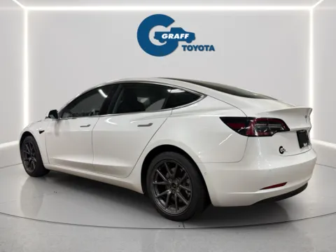 More photos of 2019 Tesla Model 3 Mid Range at Graff Toyota, IN