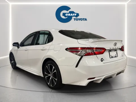 More photos of 2019 Toyota Camry SE at Graff Toyota, IN