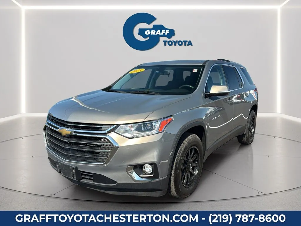 Gray 2018 Chevrolet Traverse LT for sale in Burns Harbor, IN