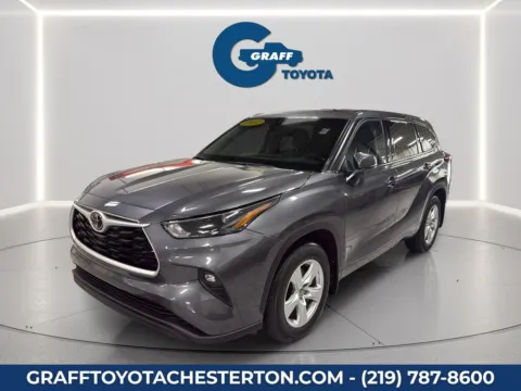 Gray 2022 Toyota Highlander LE for sale in Burns Harbor, IN