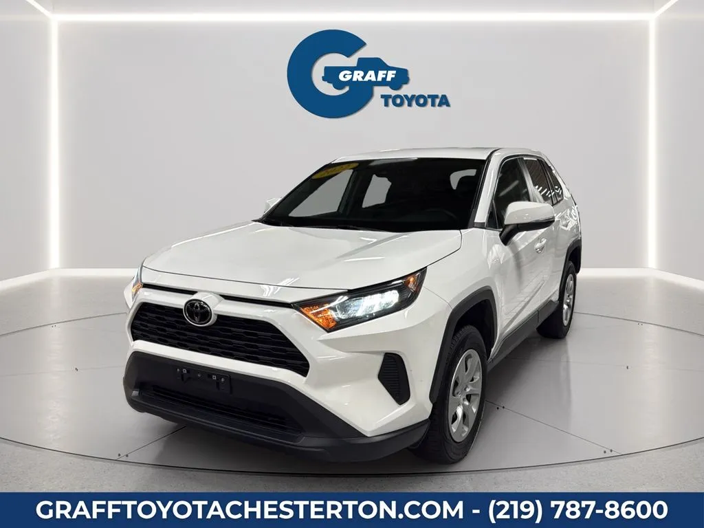 White 2022 Toyota RAV4 LE for sale in Burns Harbor, IN