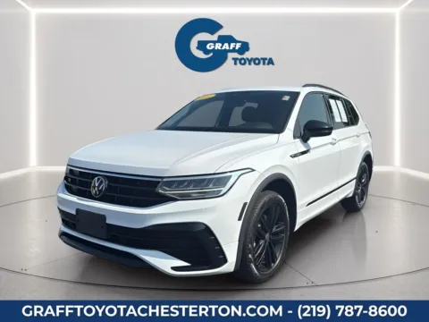White 2022 Volkswagen Tiguan 2.0T SE R-Line Black for sale in Burns Harbor, IN