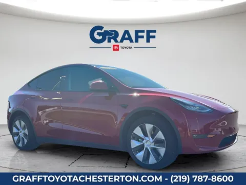 More photos of 2022 Tesla Model Y Long Range at Graff Toyota, IN