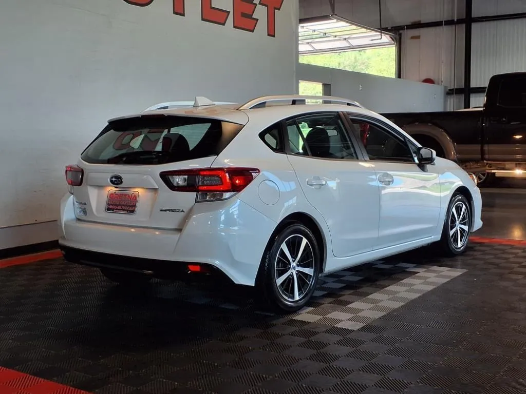 2023 Subaru Impreza Premium - Photo 7