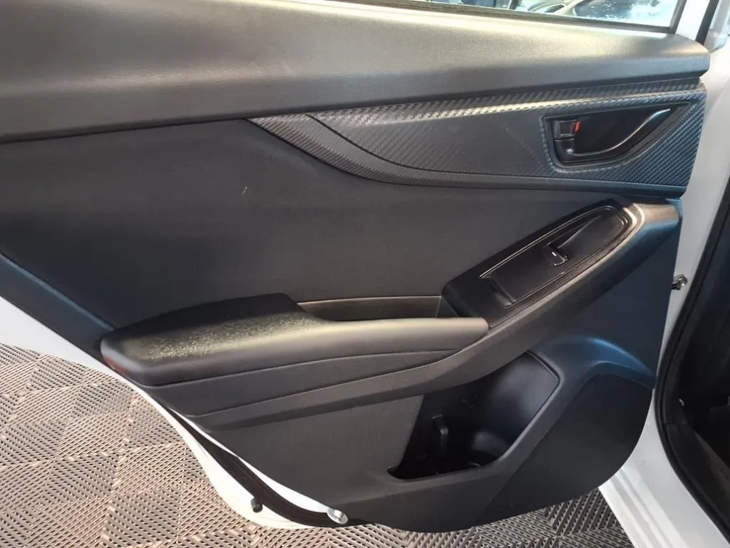 2023 Subaru Impreza Premium - Photo 14