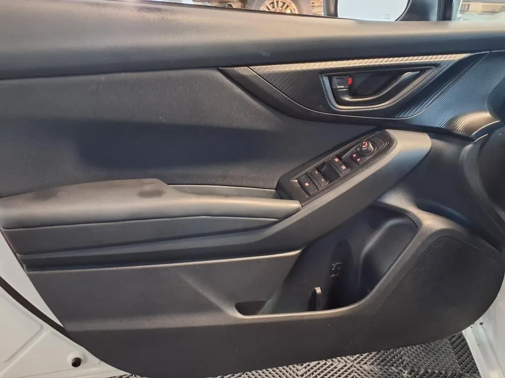 2023 Subaru Impreza Premium - Photo 16