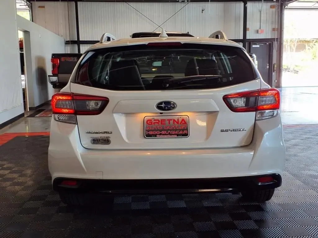 Subaru Impreza photo 5