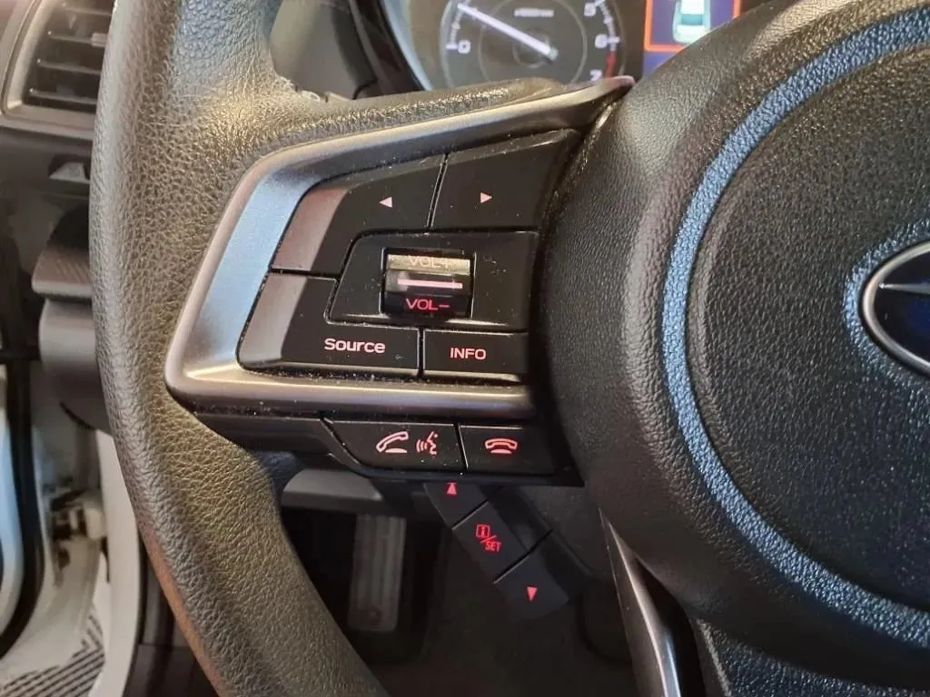 Subaru Impreza photo 29