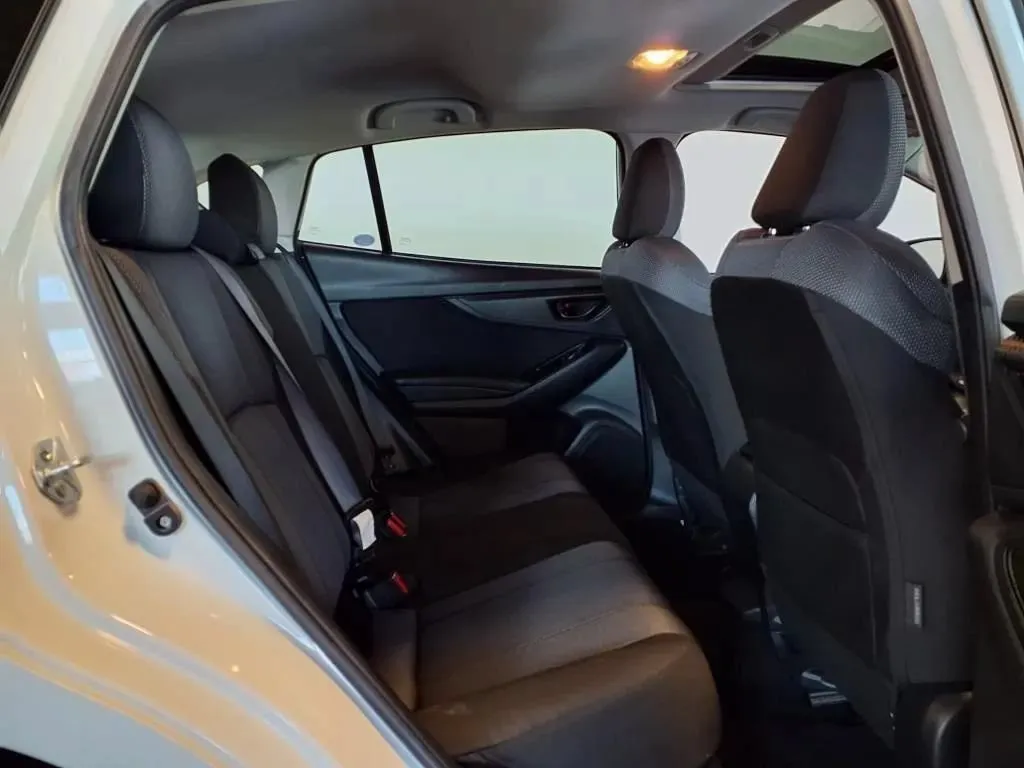 Subaru Impreza photo 9