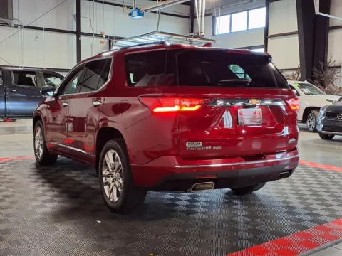 More photos of 2021 Chevrolet Traverse High Country at Gretna Auto Outlet, NE