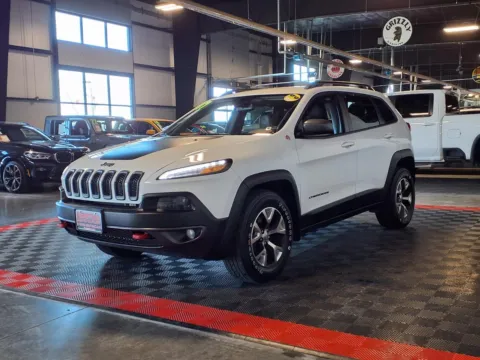 Another view of 2017 Jeep Cherokee Trailhawk for sale in Gretna, NE at Gretna Auto Outlet