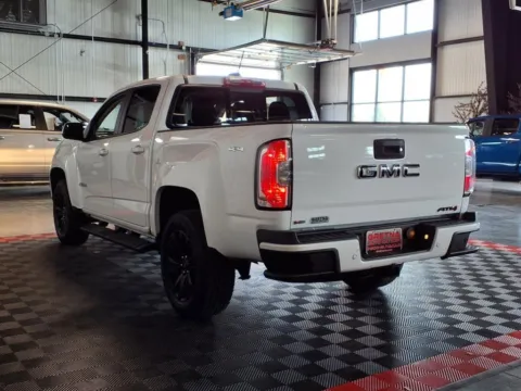 More photos of 2022 GMC Canyon Elevation at Gretna Auto Outlet, NE