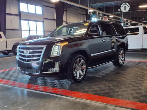 Another view of 2020 Cadillac Escalade Luxury for sale in Gretna, NE at Gretna Auto Outlet