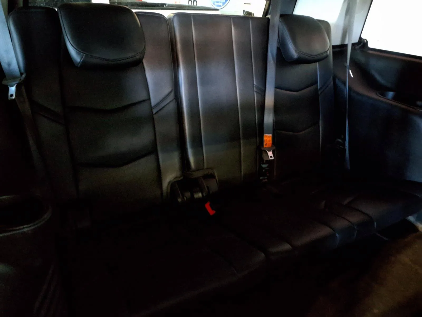 Cadillac Escalade photo 11
