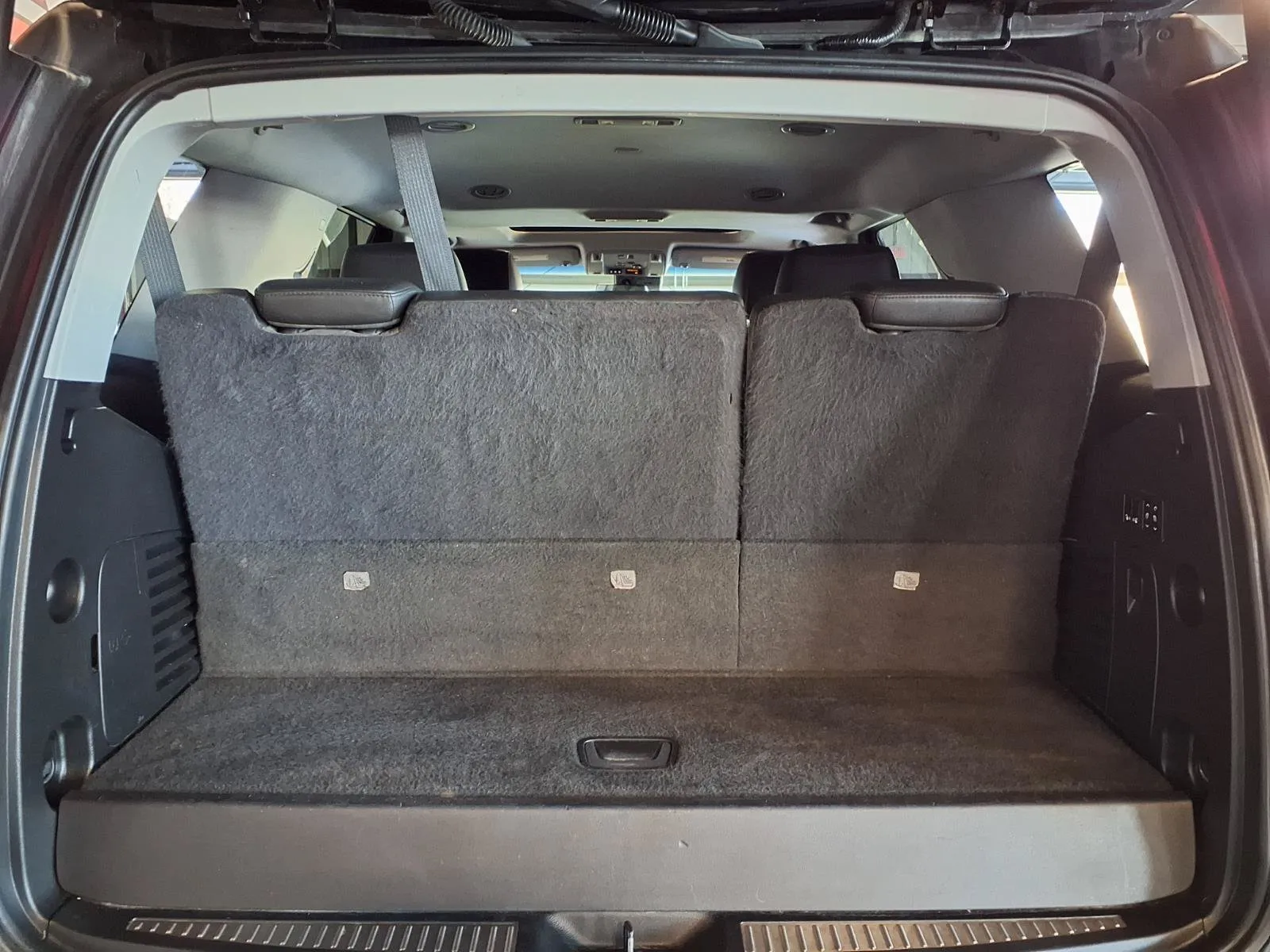 Cadillac Escalade photo 6