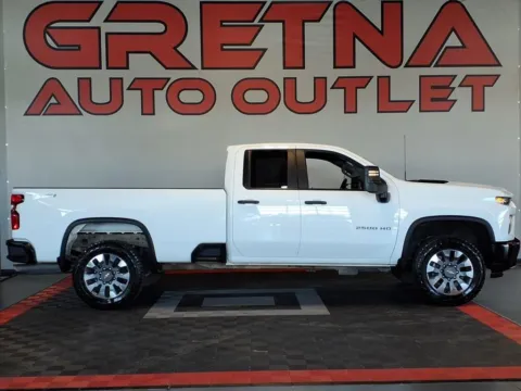 White 2023 Chevrolet Silverado 2500HD Custom for sale in Gretna, NE