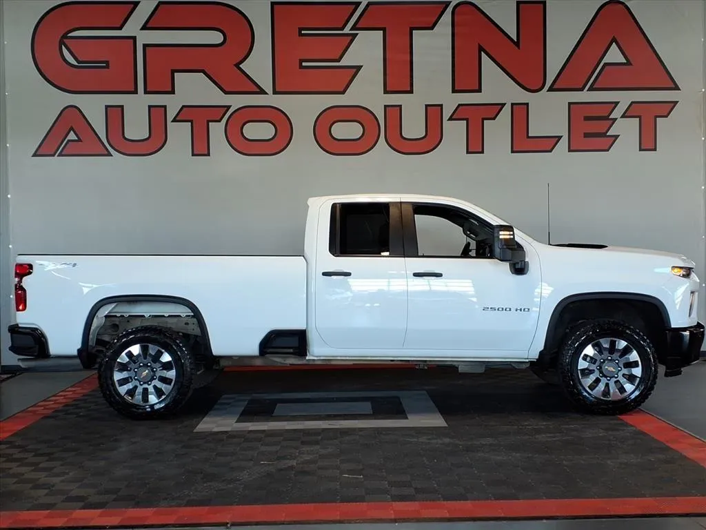2023 Chevrolet Silverado 2500HD Custom for sale in Gretna, NE