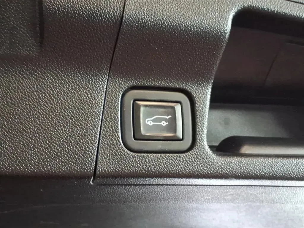 GMC Acadia photo 7