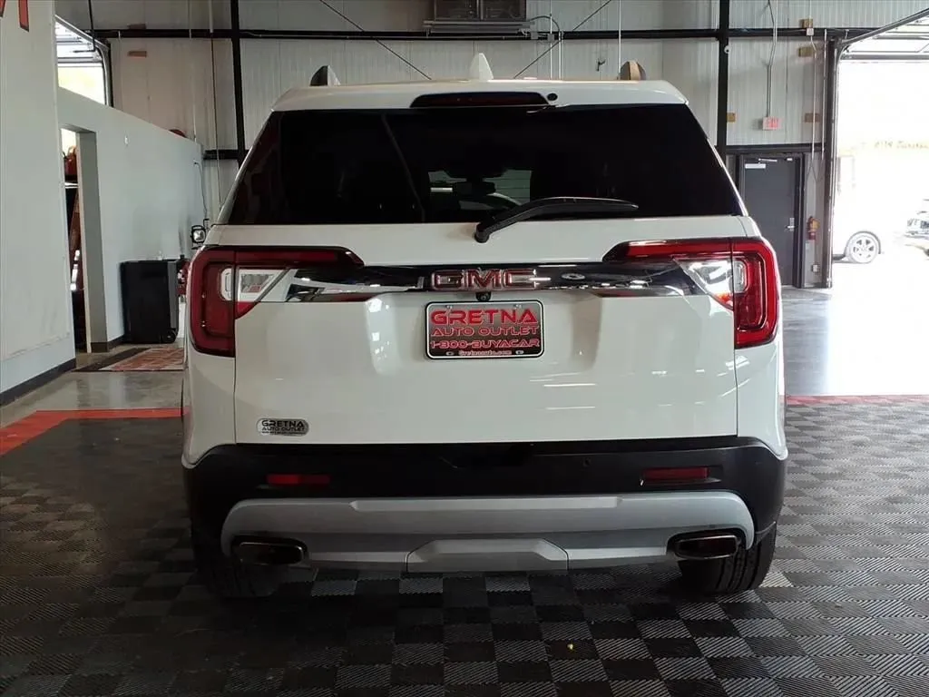 GMC Acadia photo 5