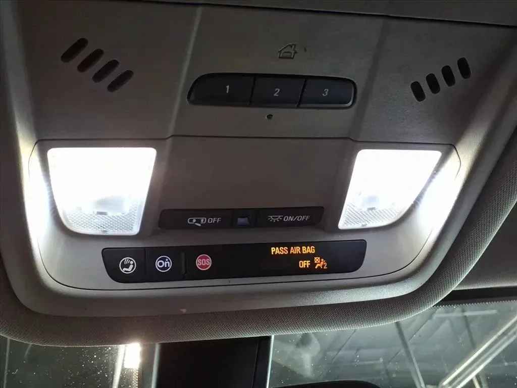 GMC Acadia photo 25