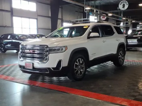 Another view of 2020 GMC Acadia SLT for sale in Gretna, NE at Gretna Auto Outlet