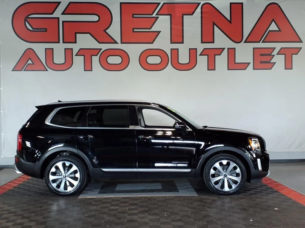 Black 2021 Kia Telluride S for sale in Gretna, NE