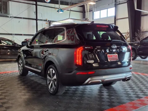 More photos of 2021 Kia Telluride S at Gretna Auto Outlet, NE