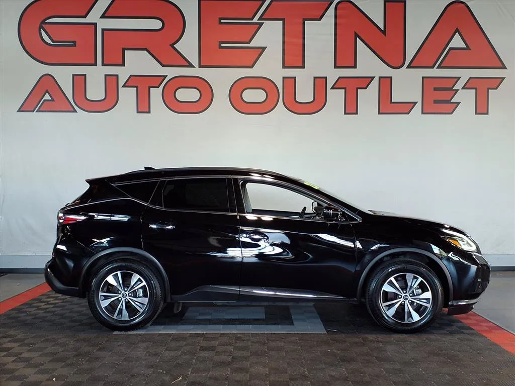 Black 2023 Nissan Murano SV for sale in Gretna, NE