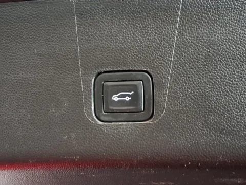 More photos of 2021 Chevrolet Traverse LT Leather at Gretna Auto Outlet, NE