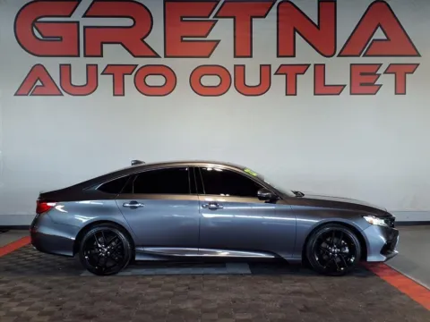 Gray 2022 Honda Accord Touring for sale in Gretna, NE