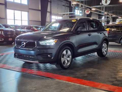 Another view of 2021 Volvo XC40 Momentum for sale in Gretna, NE at Gretna Auto Outlet
