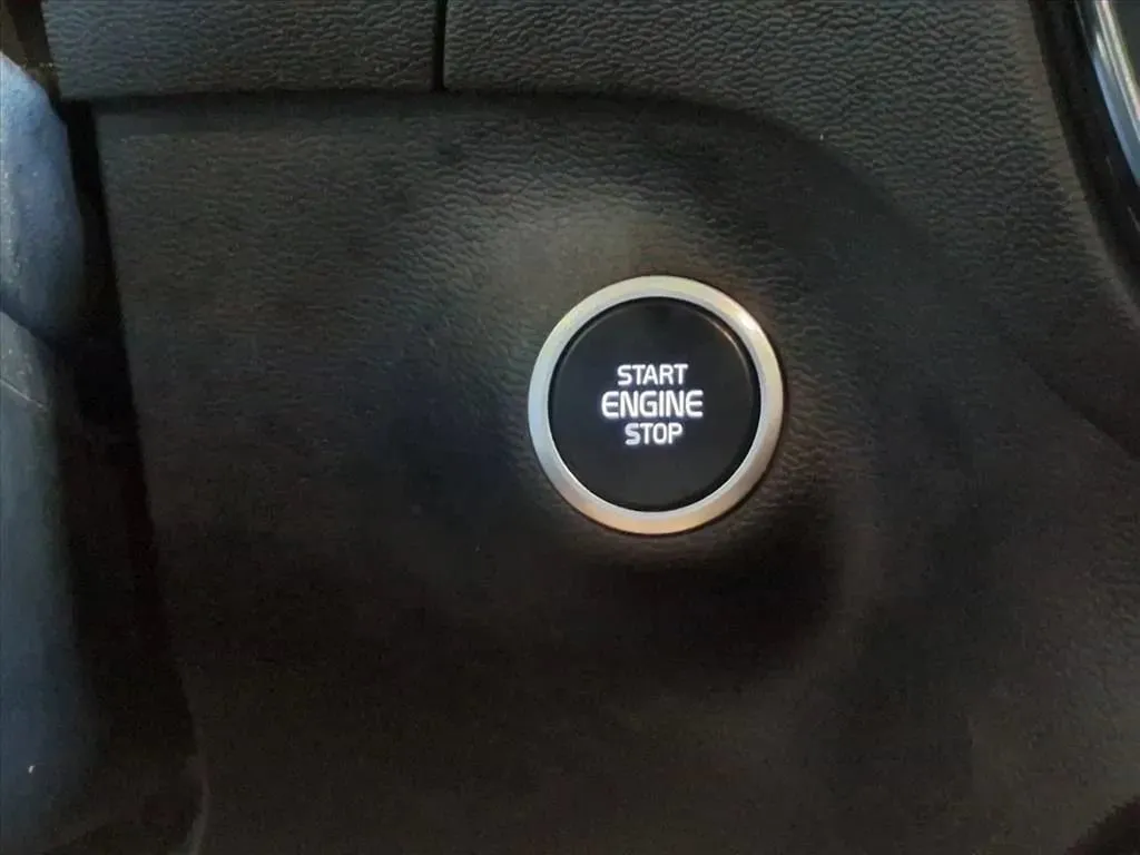 Volvo XC40 photo 23