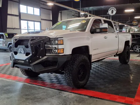 Another view of 2018 Chevrolet Silverado 2500HD LTZ for sale in Gretna, NE at Gretna Auto Outlet