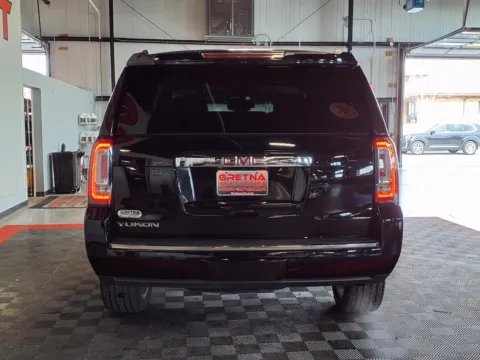 More photos of 2020 GMC Yukon Denali at Gretna Auto Outlet, NE