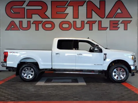White 2019 Ford F-250 Super Duty Lariat for sale in Gretna, NE