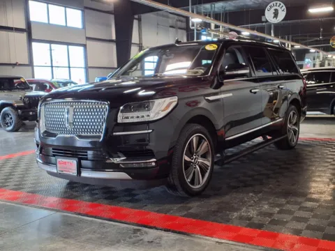 Another view of 2019 Lincoln Navigator L Reserve for sale in Gretna, NE at Gretna Auto Outlet