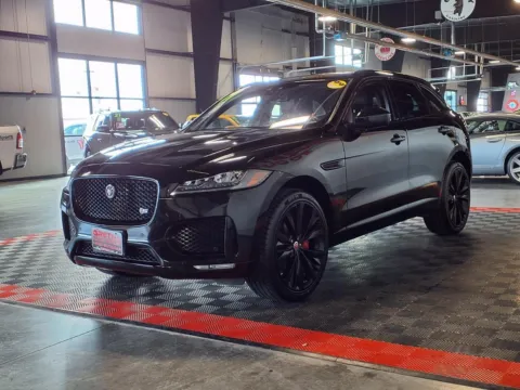 Another view of 2017 Jaguar F-PACE S for sale in Gretna, NE at Gretna Auto Outlet