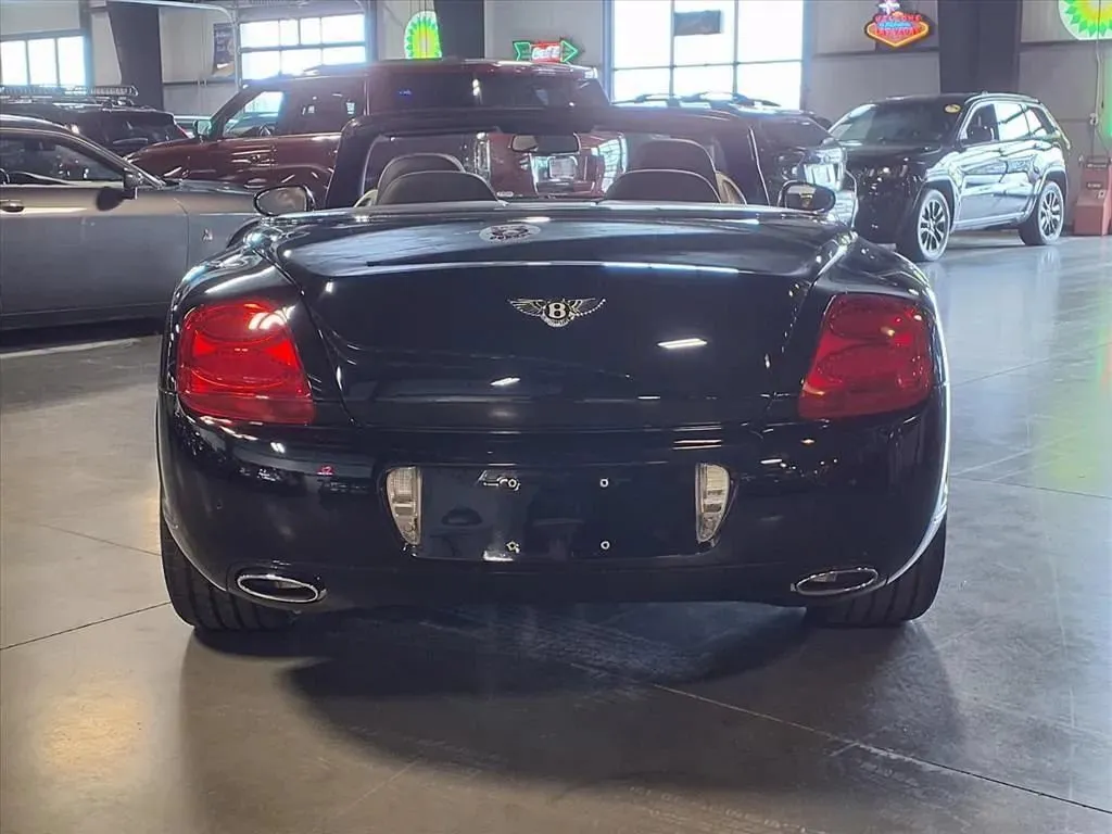 Bentley Continental photo 3