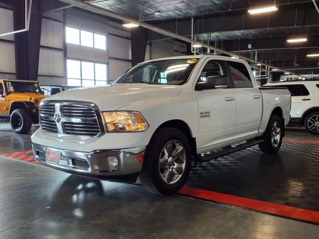 Ram 1500 photo 2
