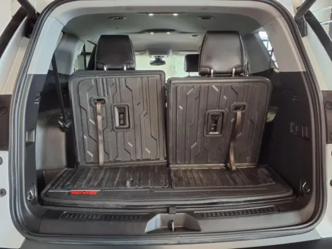 More photos of 2019 GMC Acadia SLT-2 at Gretna Auto Outlet, NE