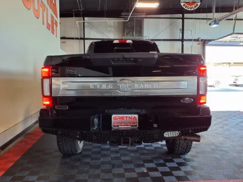 More photos of 2020 Ford F-350 Super Duty King Ranch at Gretna Auto Outlet, NE