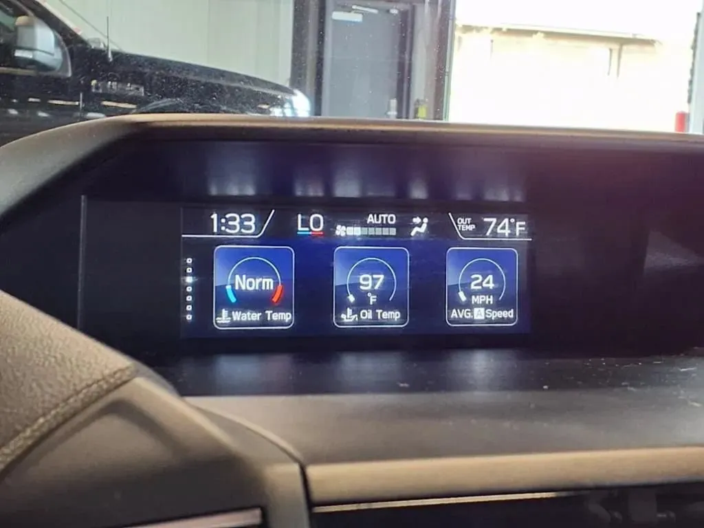 Subaru Crosstrek photo 21