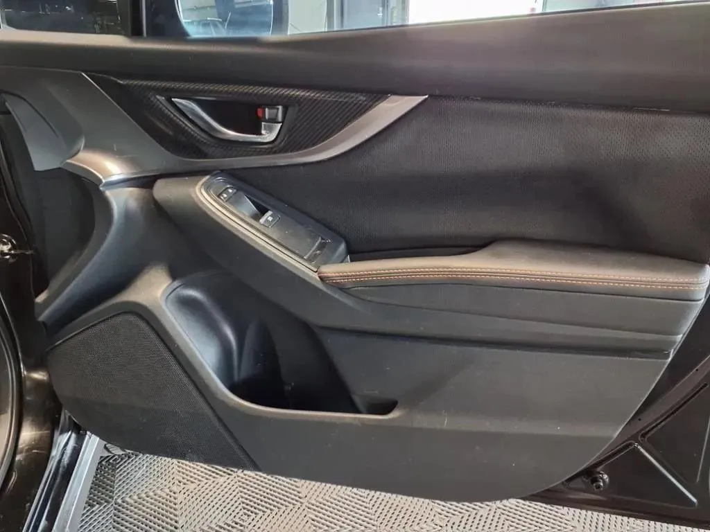 Subaru Crosstrek photo 13